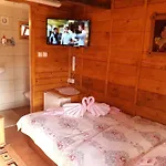 Capsule hotel Etno Selo Eden 2*