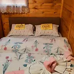 Kapslový hotel Etno Selo Eden Zeravacki Potok
