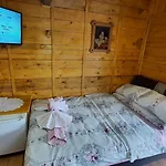 Capsule hotel Etno Selo Eden 2*