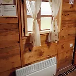 Capsule hotel Etno Selo Eden Zeravacki Potok