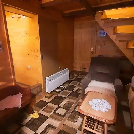 Etno Selo Eden Hotel kapsułowy