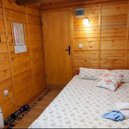 Capsule hotel Etno Selo Eden