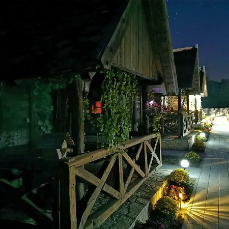 Etno Selo Eden Hotel kapsułowy Zeravacki Potok